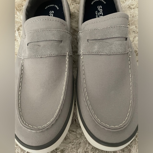 Sperry Top Sider men’s gray Mainsail Penny Slip-On Loafer Sneaker Size 11.5 NEW - Picture 3 of 9
